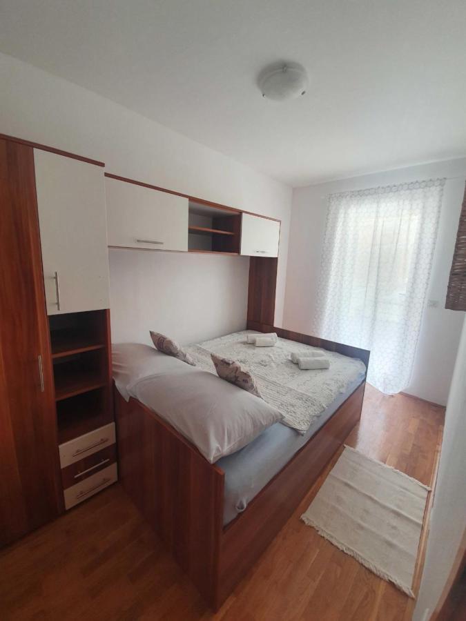 Apartment Kos Pag Town Bagian luar foto