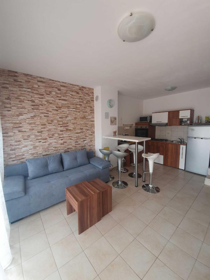 Apartment Kos Pag Town Bagian luar foto