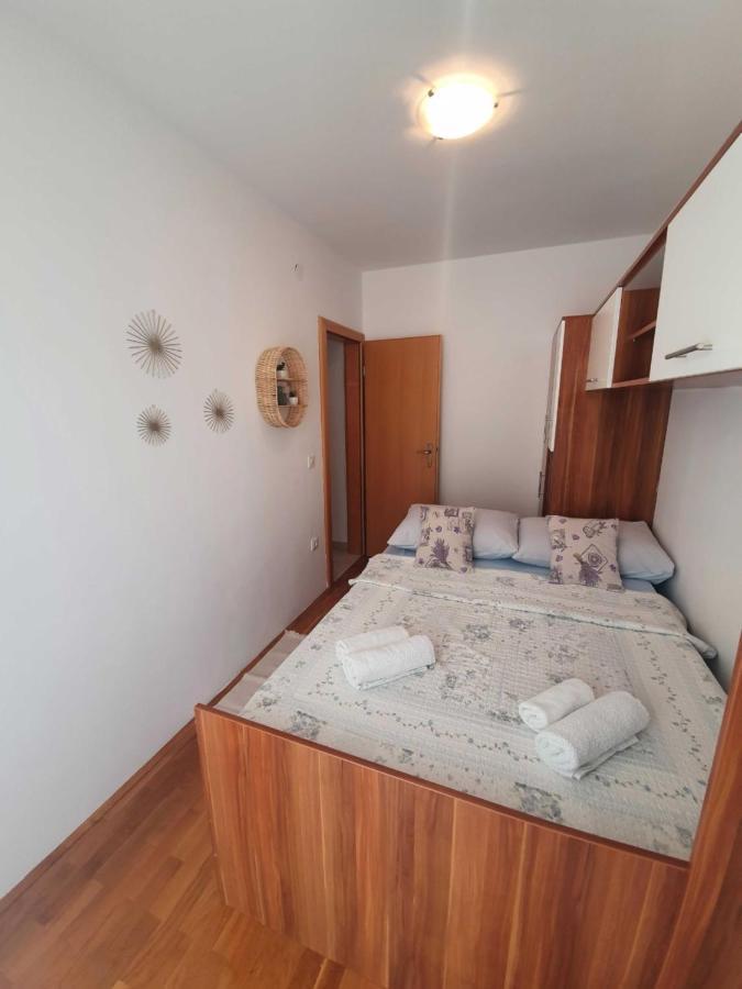 Apartment Kos Pag Town Bagian luar foto
